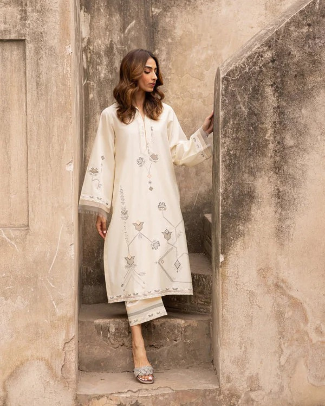 Norah Embroidered Stitched (2 piece)