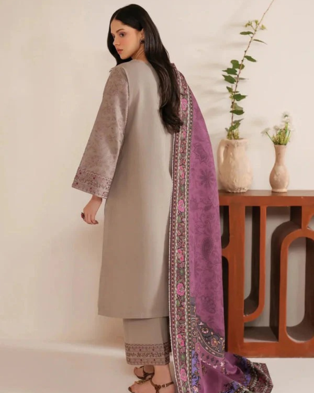 Garnet Embroidered stiched (3 piece) Premium Winter Fabric ZL1001