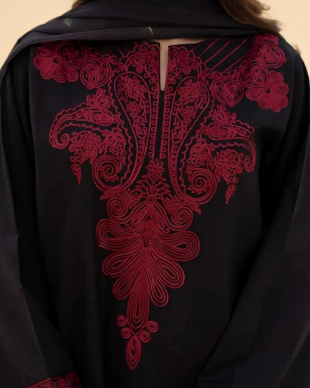 Zaroon Black  Embroidered stitched (2 piece) Premium Winter Fabric
