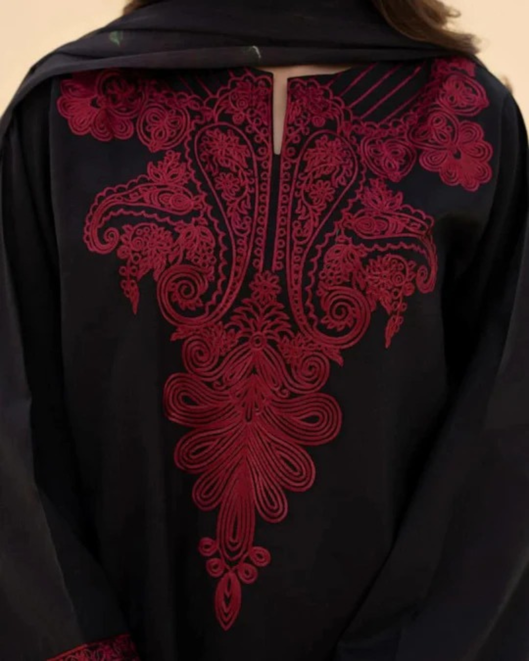 Zaroon Black  Embroidered stitched (2 piece) Premium Winter Fabric