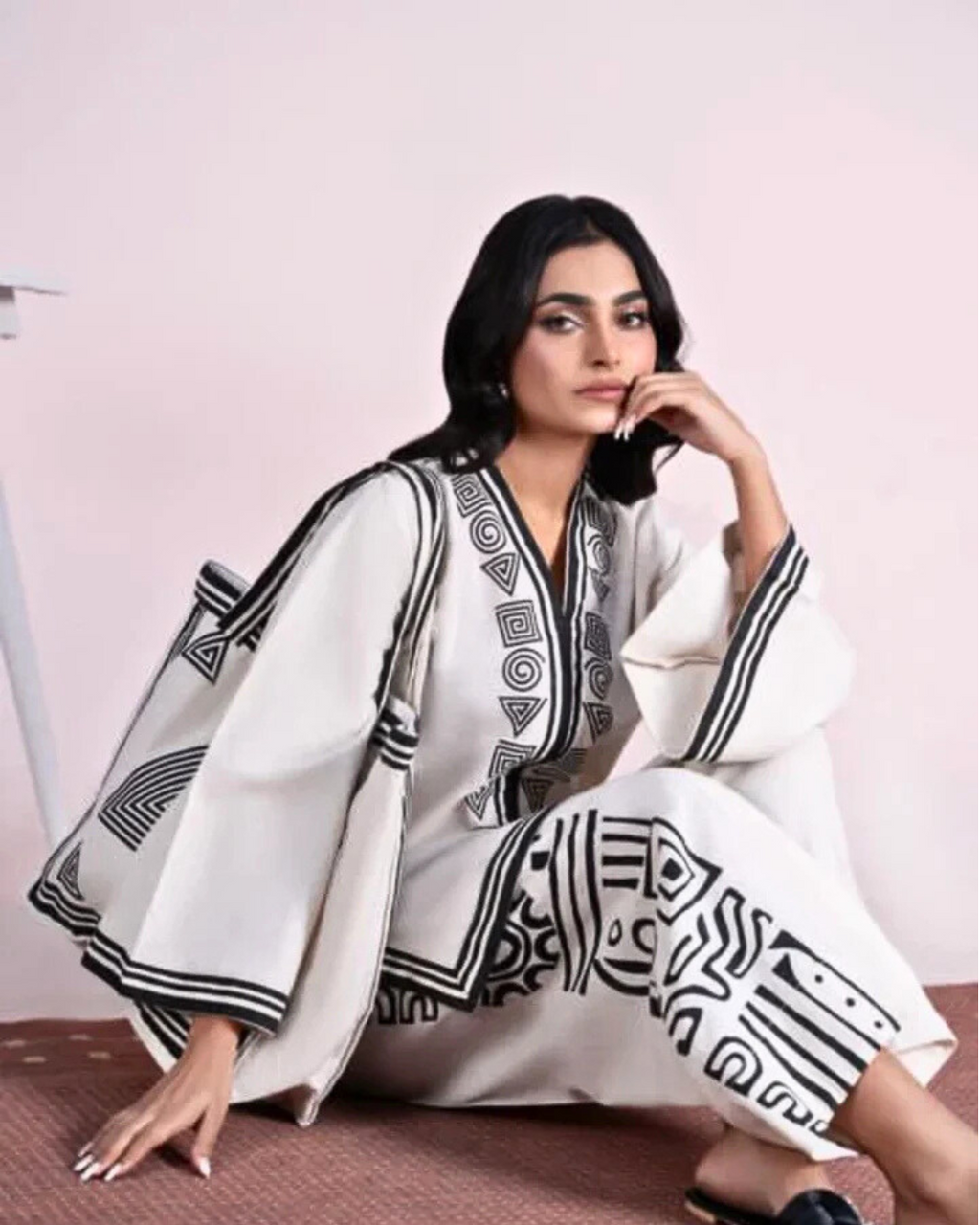 Arcane Threads-With Printed Bag