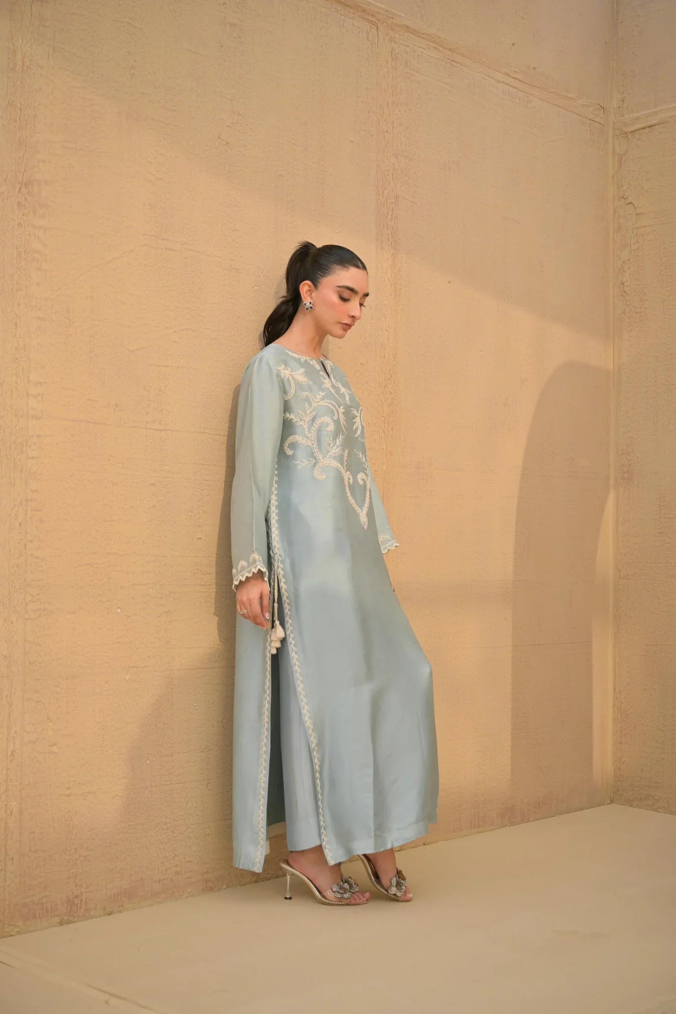 Zarnish - 3pc Embroidred Suit - Premium Fabric