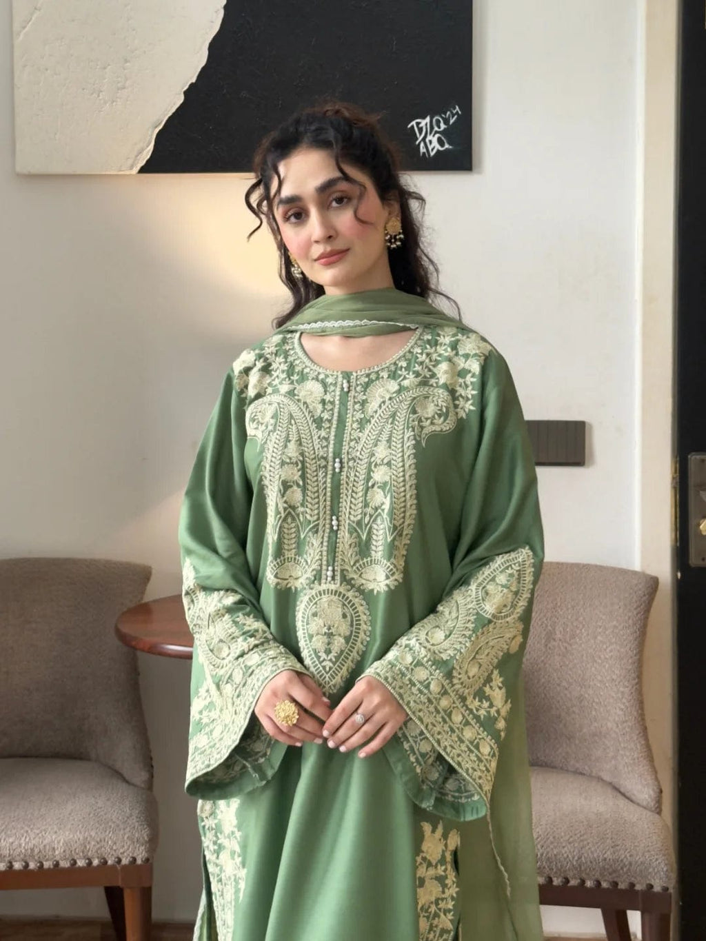 Dastaan- Stitched 3Pc Embroidered Winter Fabric with beautiful duppata