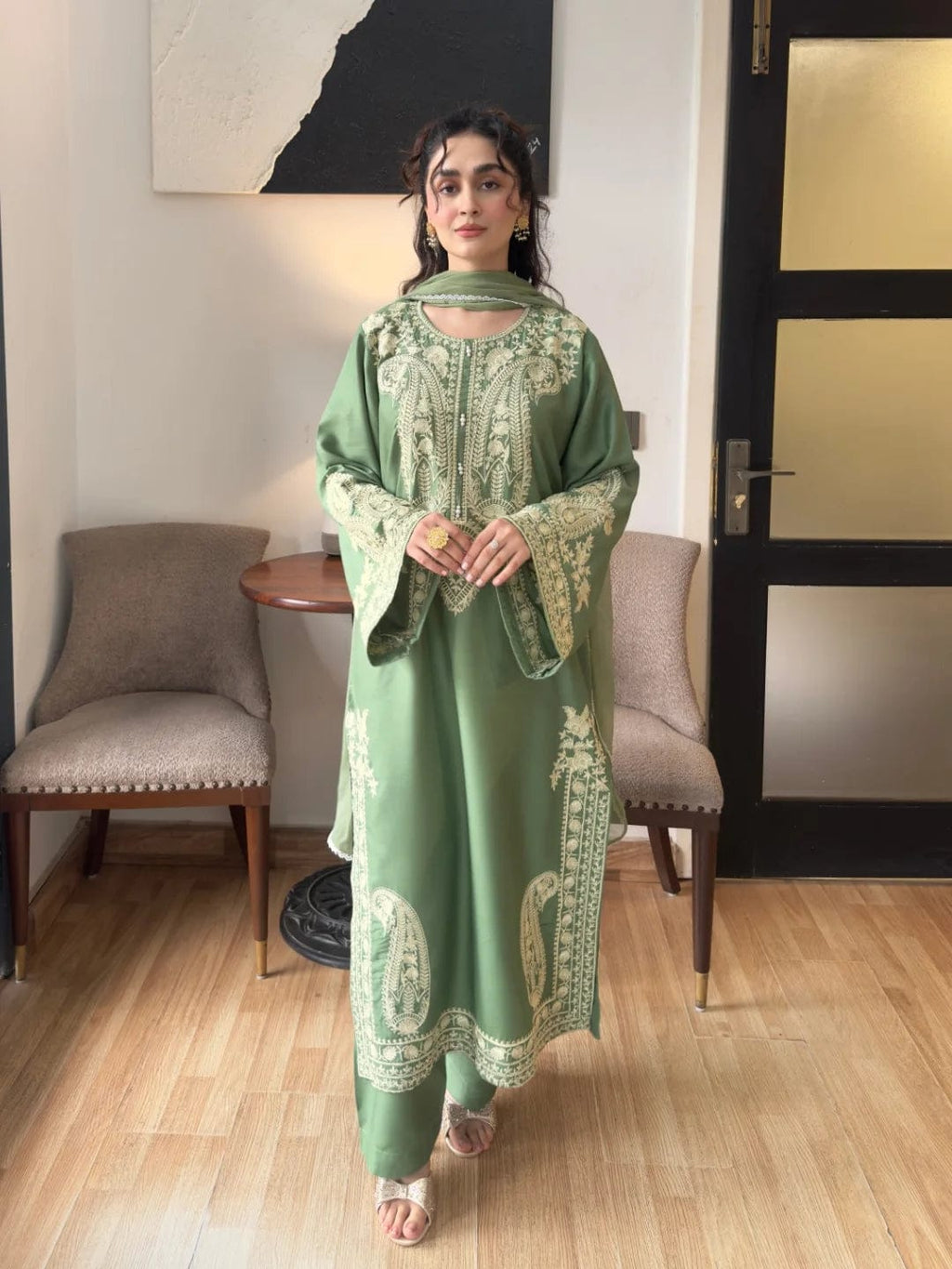 Dastaan- Stitched 3Pc Embroidered Winter Fabric with beautiful duppata