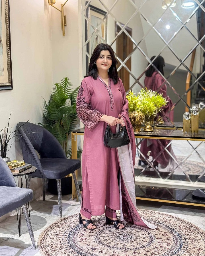 Suroor Stiched 3PC Embroidered Summer Fabric