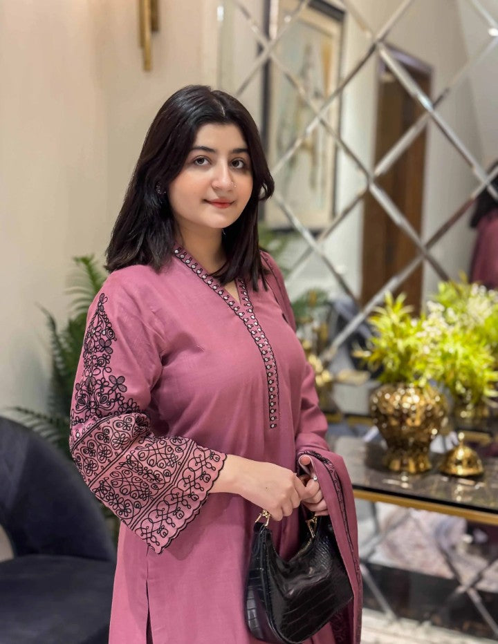 Suroor Stiched 3PC Embroidered Summer Fabric